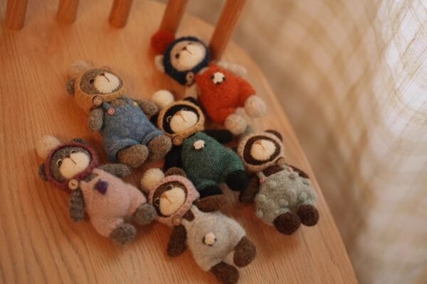 Hand-knitted little bear